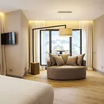 Zenit Hotel 4*