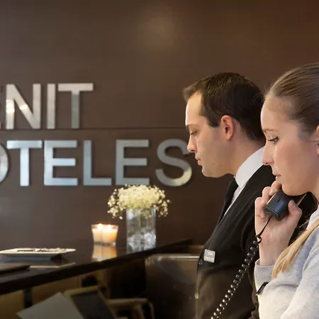 Hotell Zenit 4*